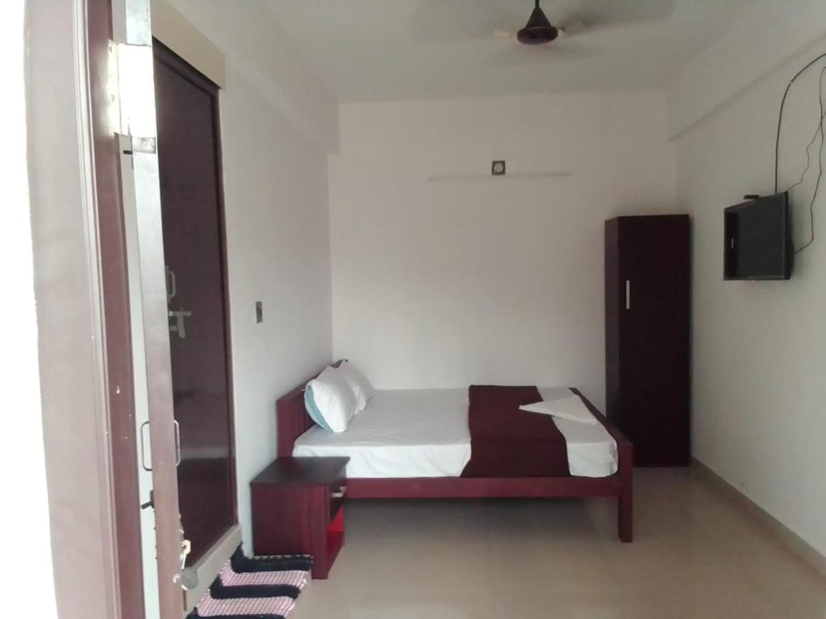 Emirates Residency Hotel Pudunagaram Exterior foto